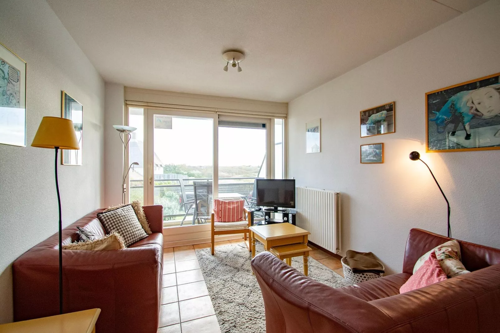 Wijde Blick 203-Living room