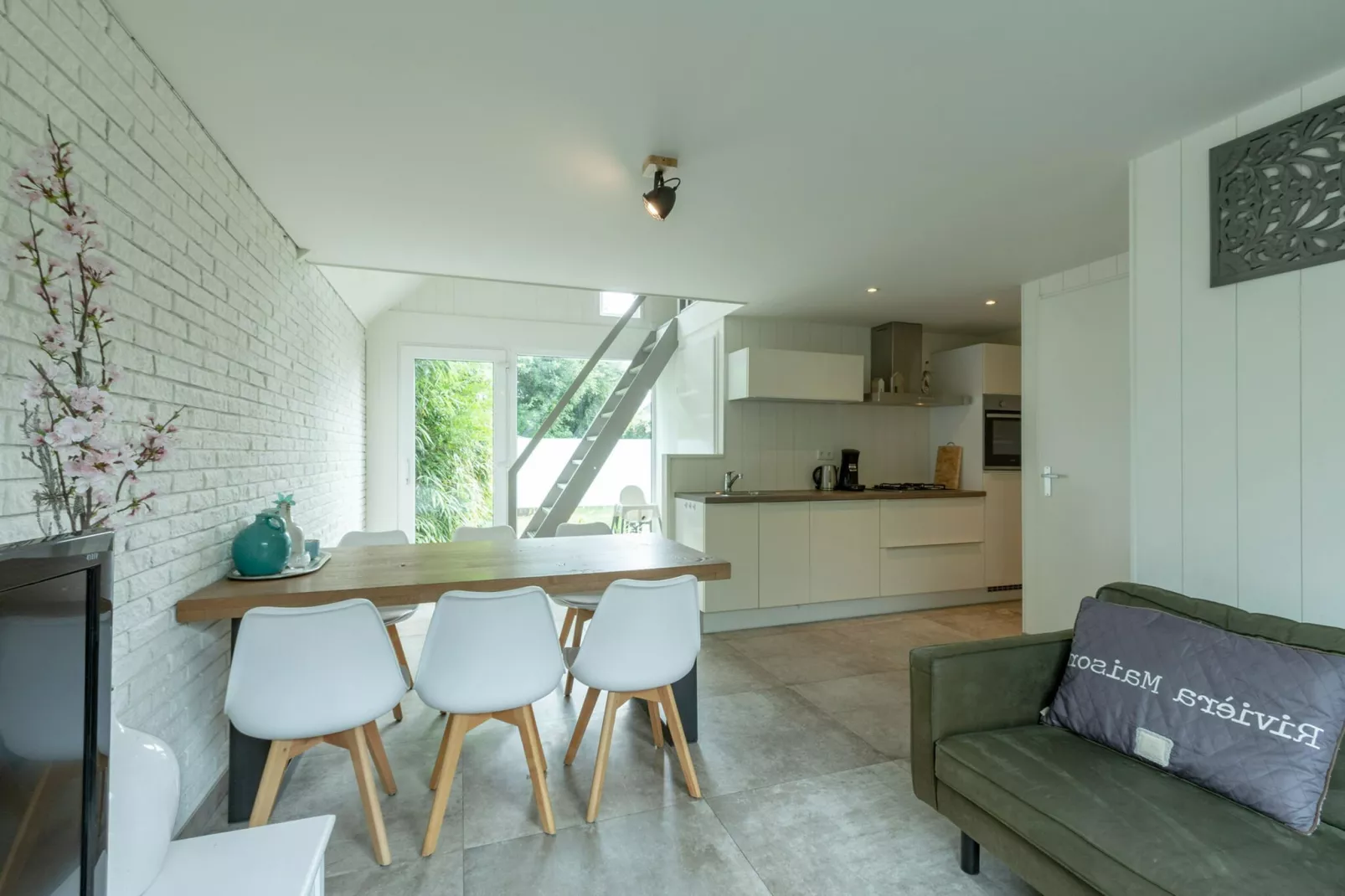 Belkmerduinen 12-Living room