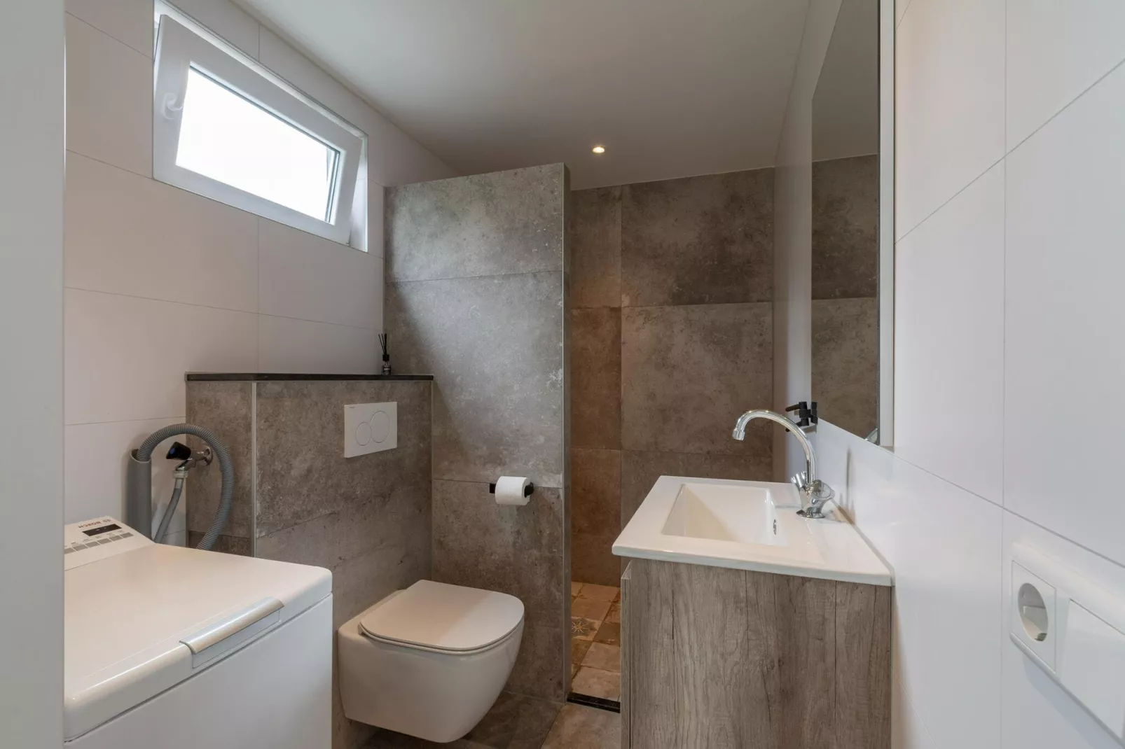 Belkmerduinen 12-Bathroom