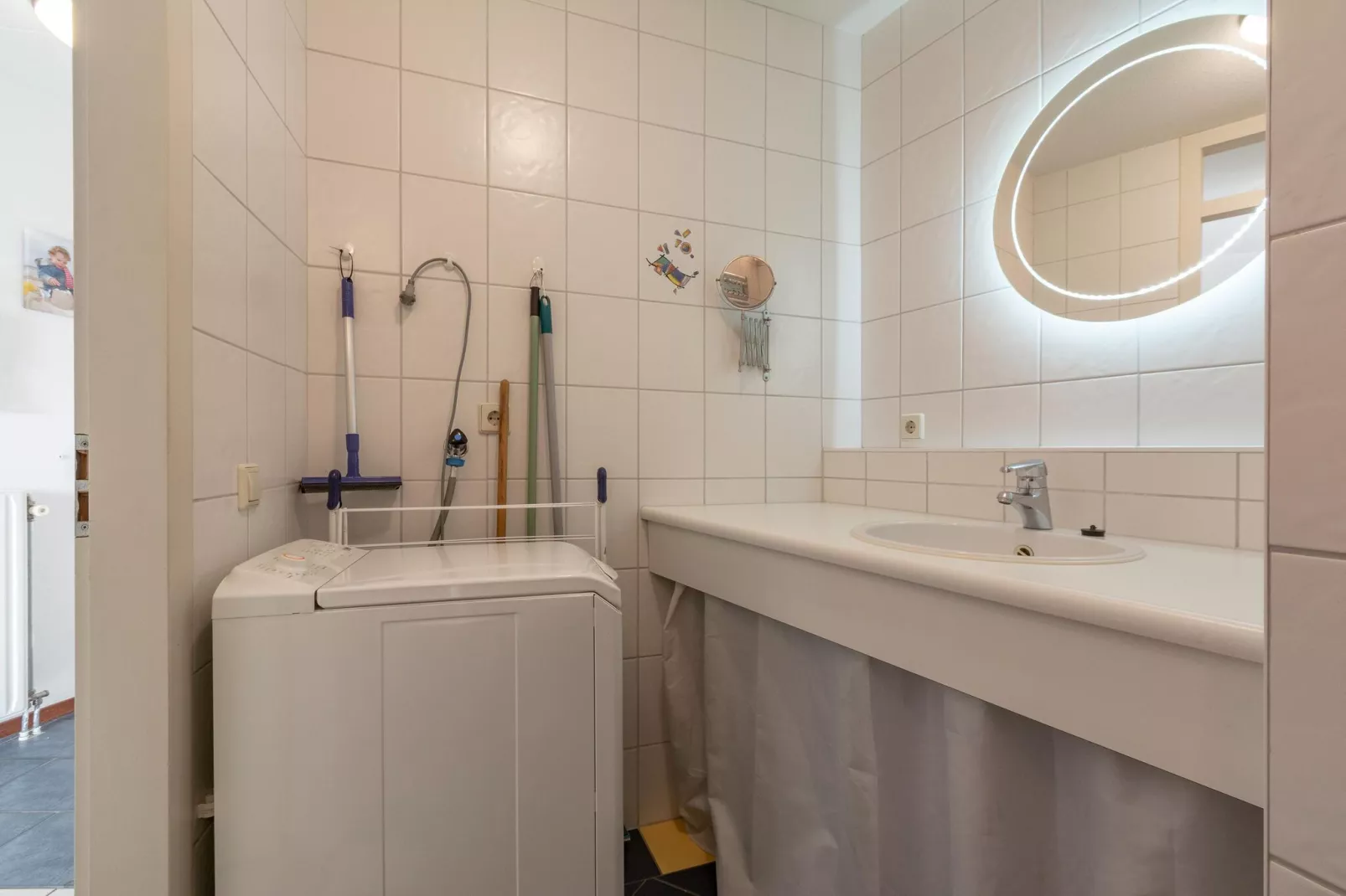Wijde Blick 205-Bathroom