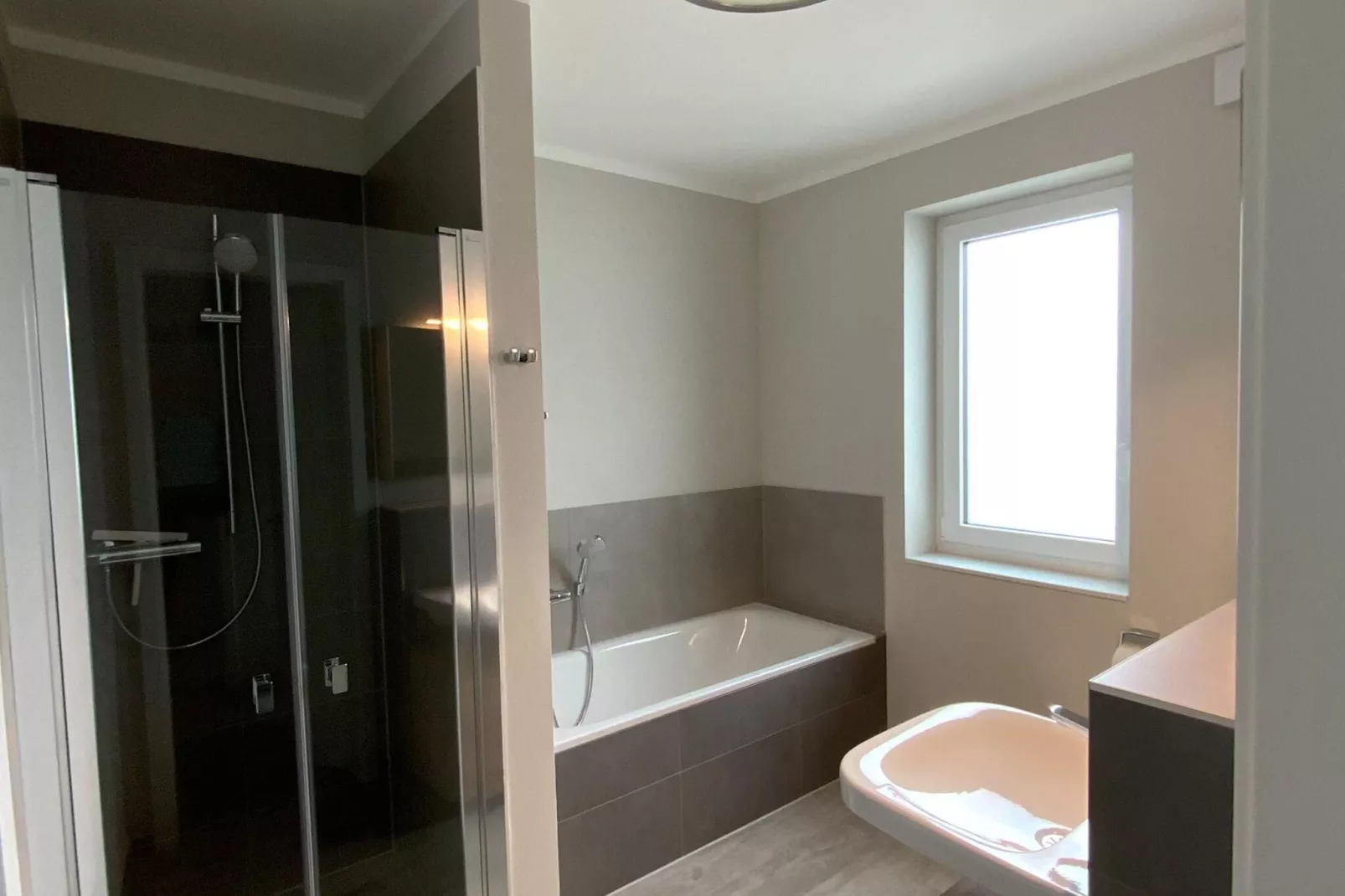 Inselresort Thor Heyerdahl-Bathroom