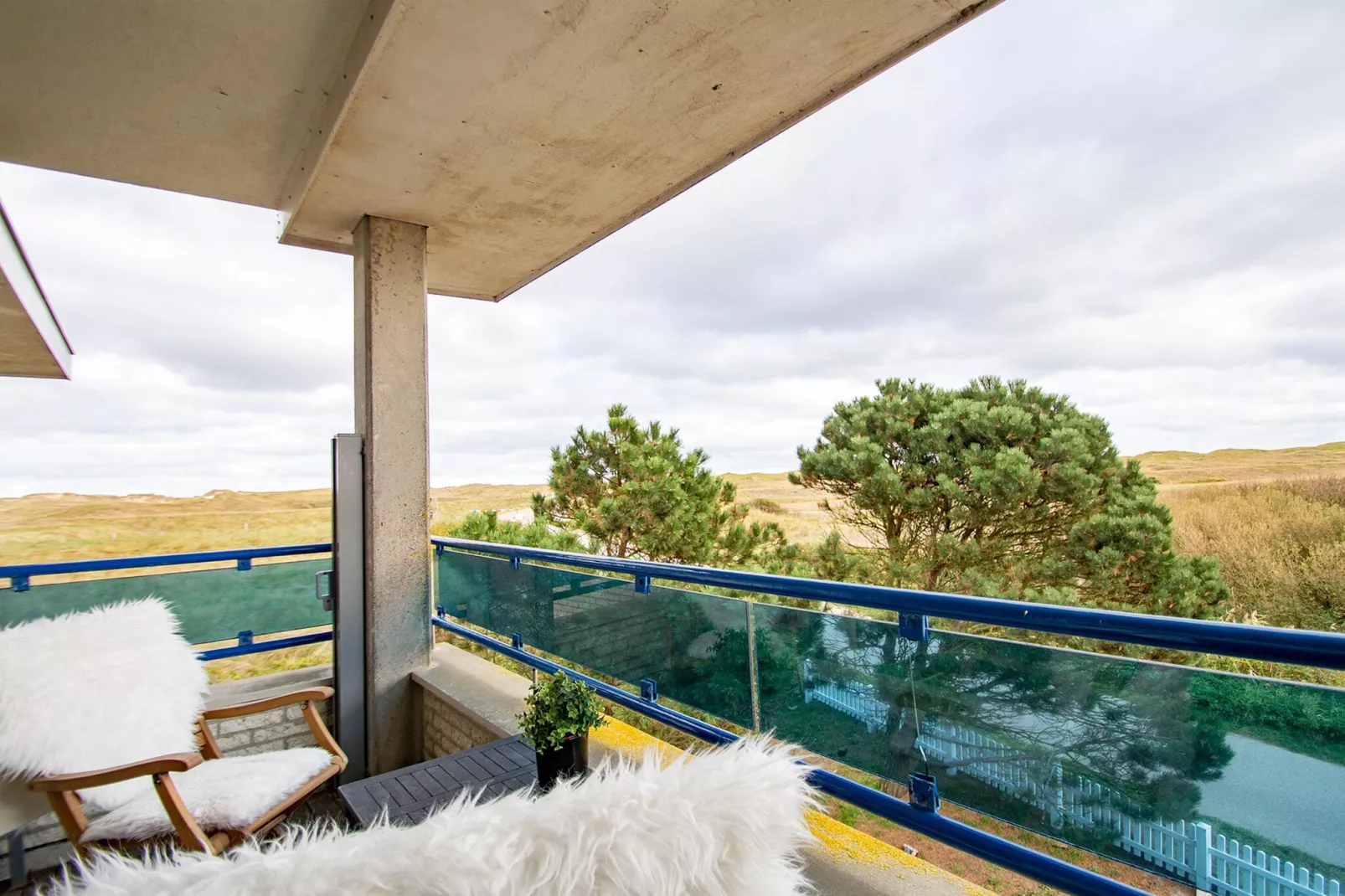 Callantsduyne 33-Terrace balcony