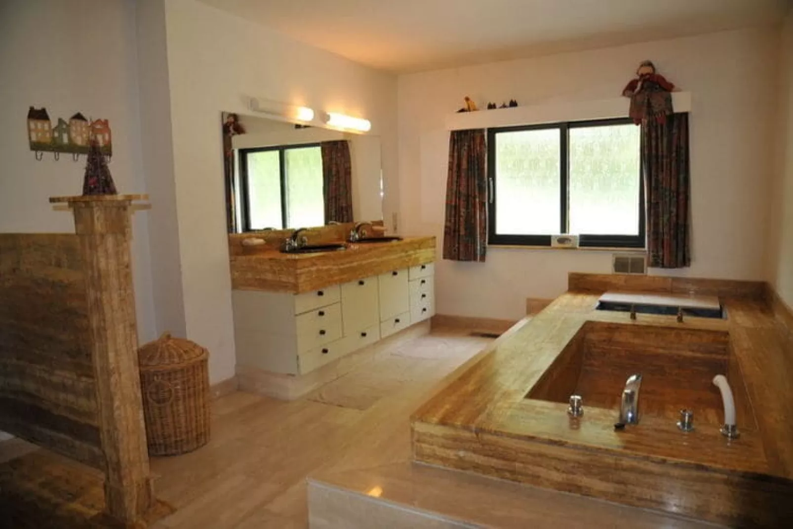 La Chevalerie-Badezimmer