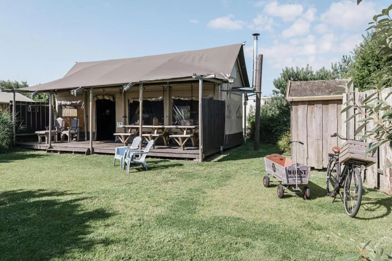 Wood Lodge Luxe - Duynpark-Exterior summer