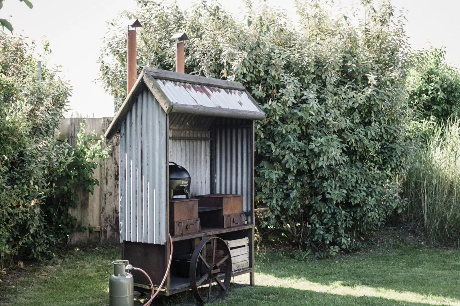 Wood Lodge Luxe - Duynpark-Gardens summer