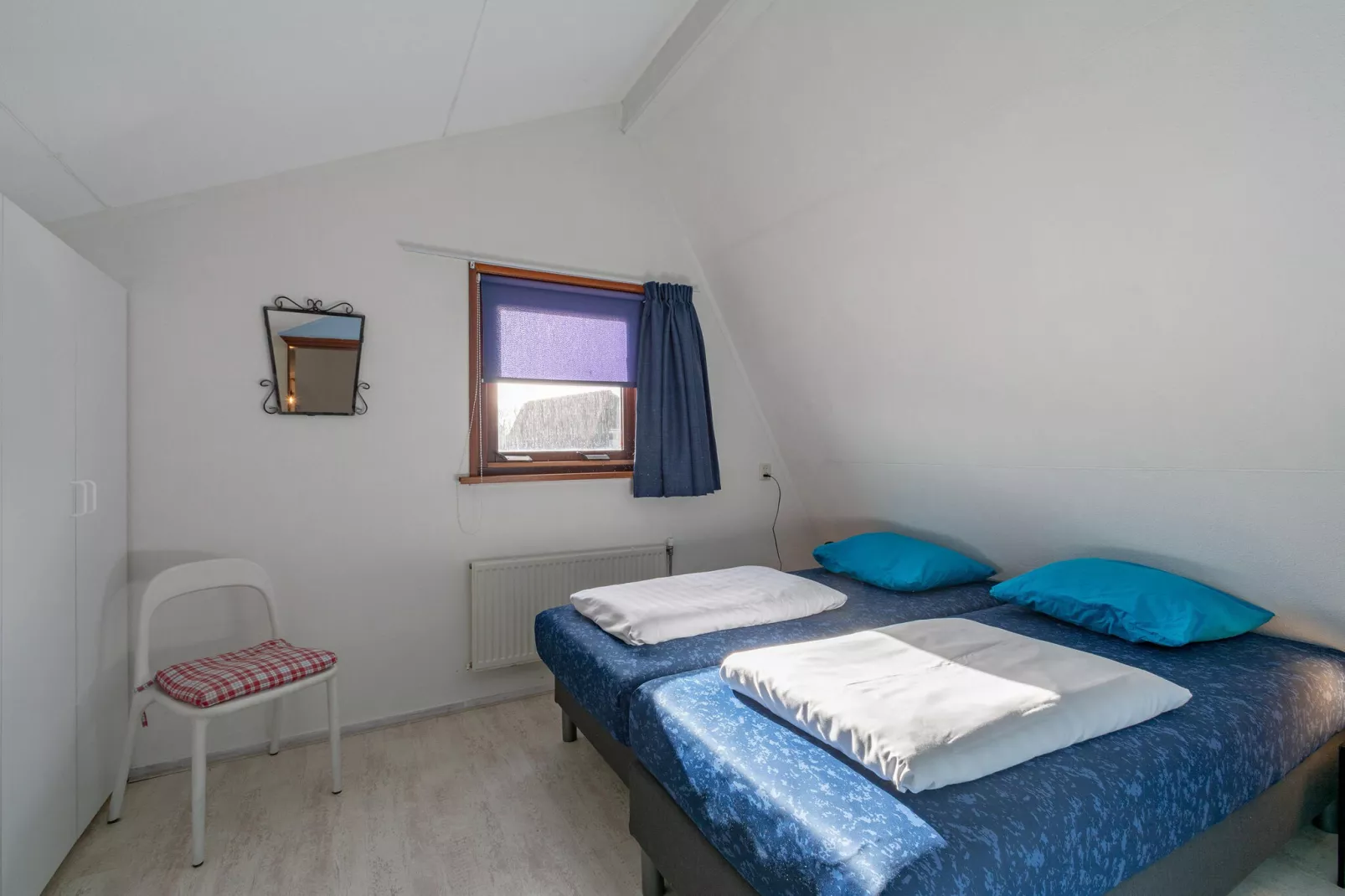 Yperhof 66-Bedroom