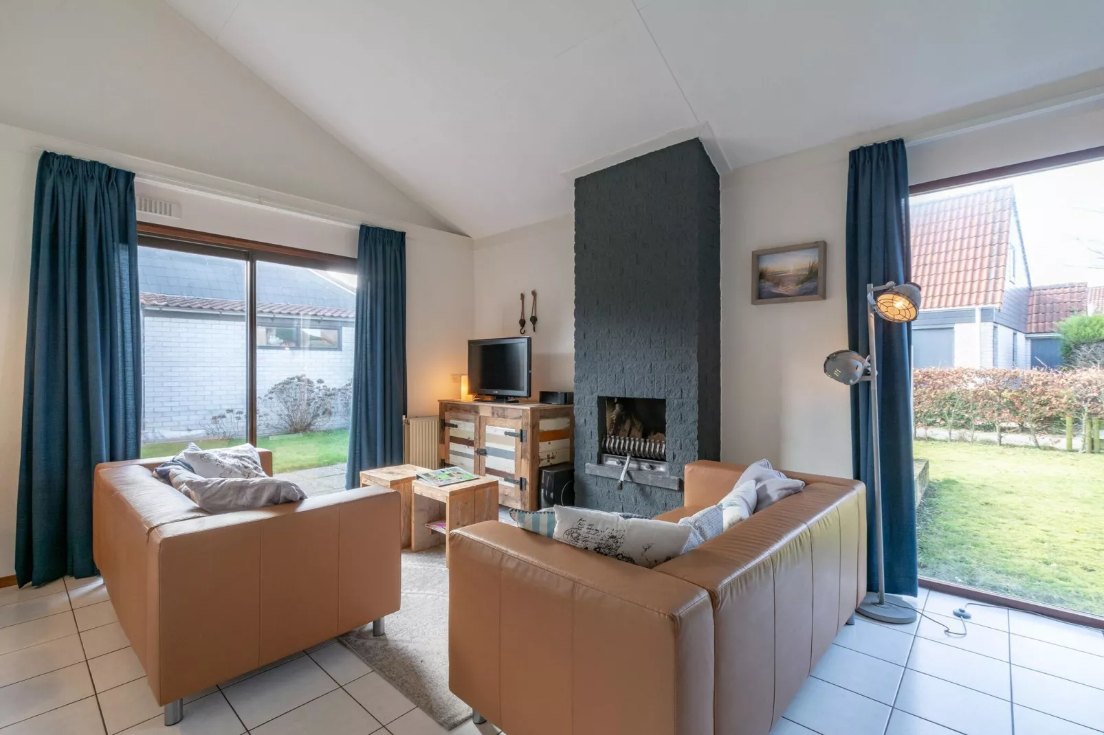 Yperhof 66-Living room