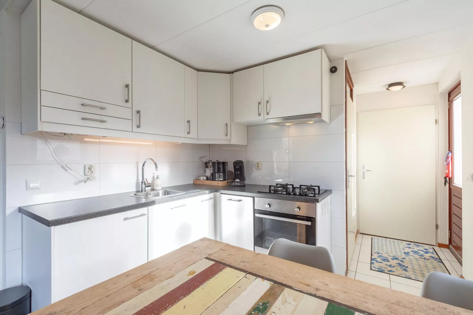 Yperhof 66-Kitchen