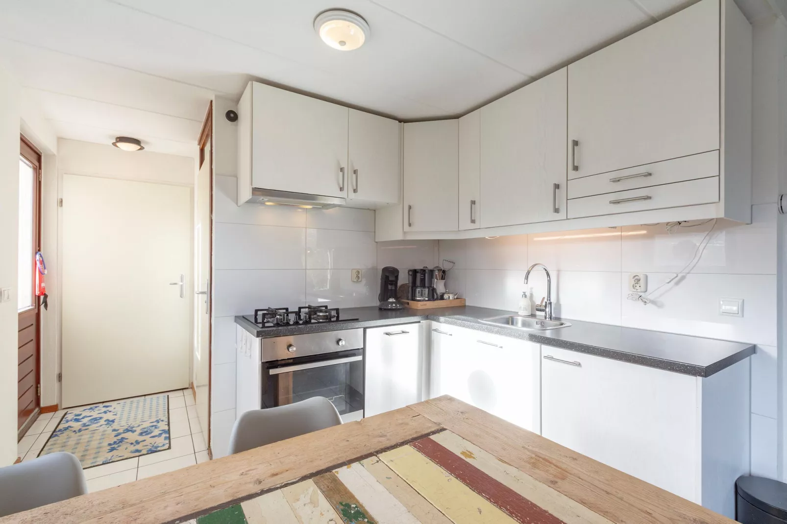 Yperhof 66-Kitchen