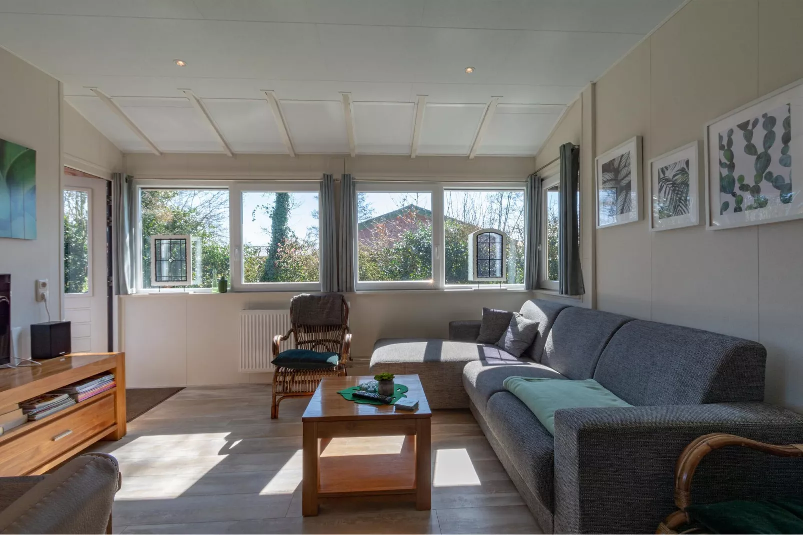 Zeewaard 33-Living room