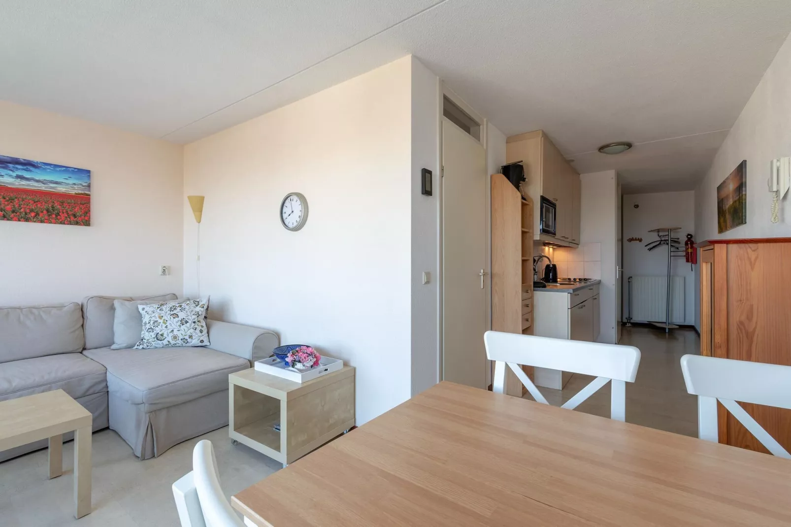 Wijde Blick 301-Dining room
