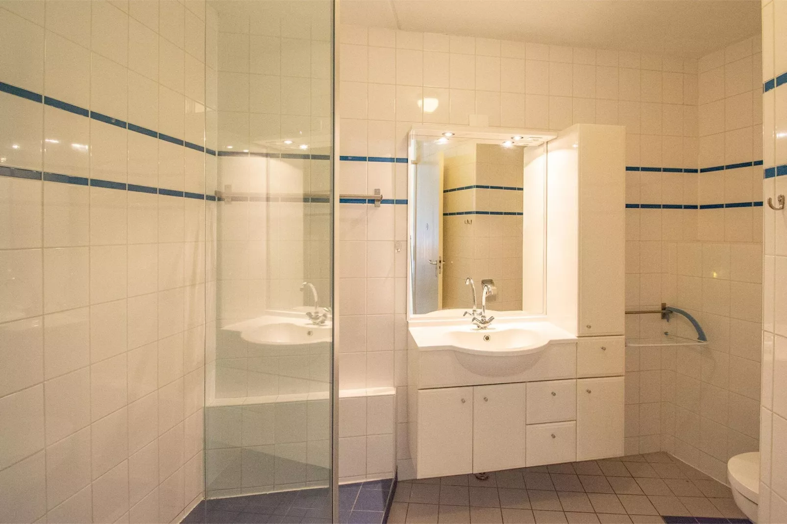 Résidence Juliana 34-Bathroom