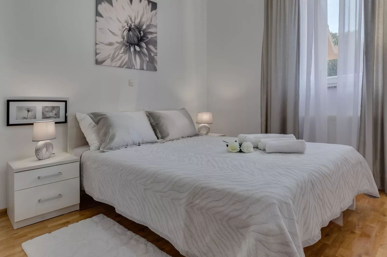 Villa Zlatni Dvori-Bedroom