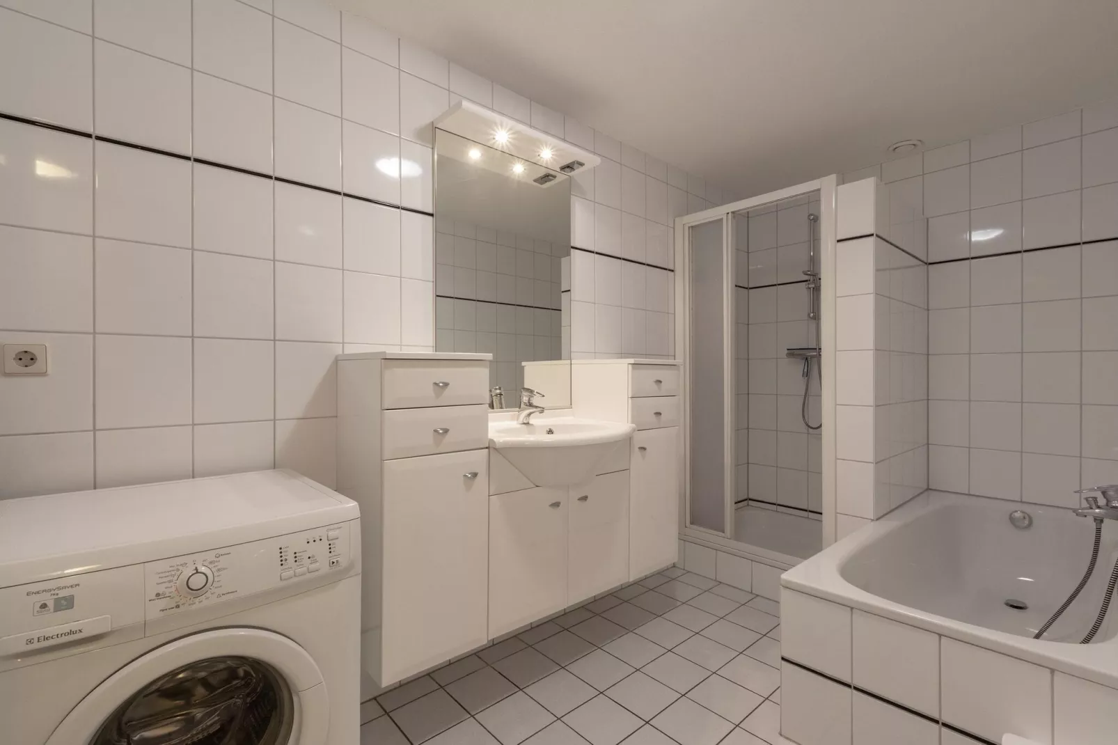 Wijde Blick 310-Bathroom