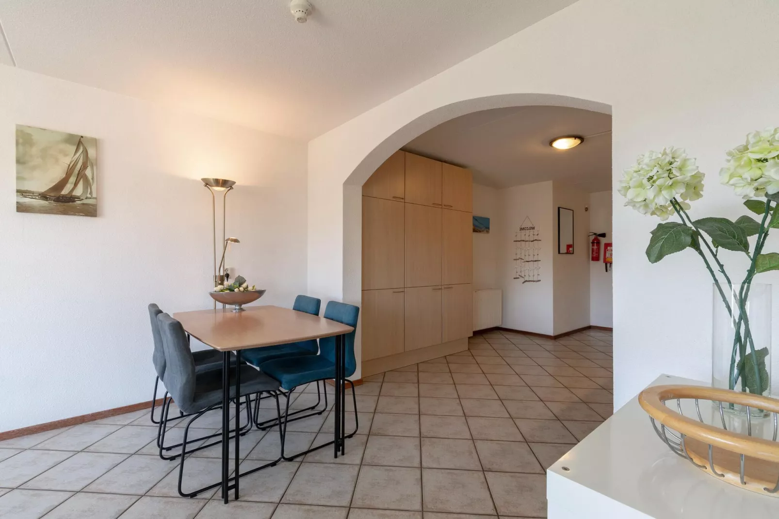 Wijde Blick 311-Dining room