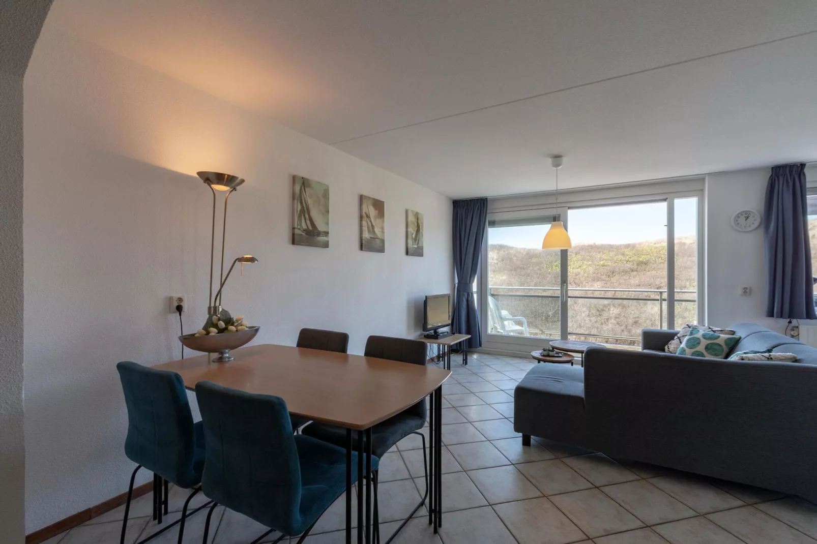 Wijde Blick 311-Dining room