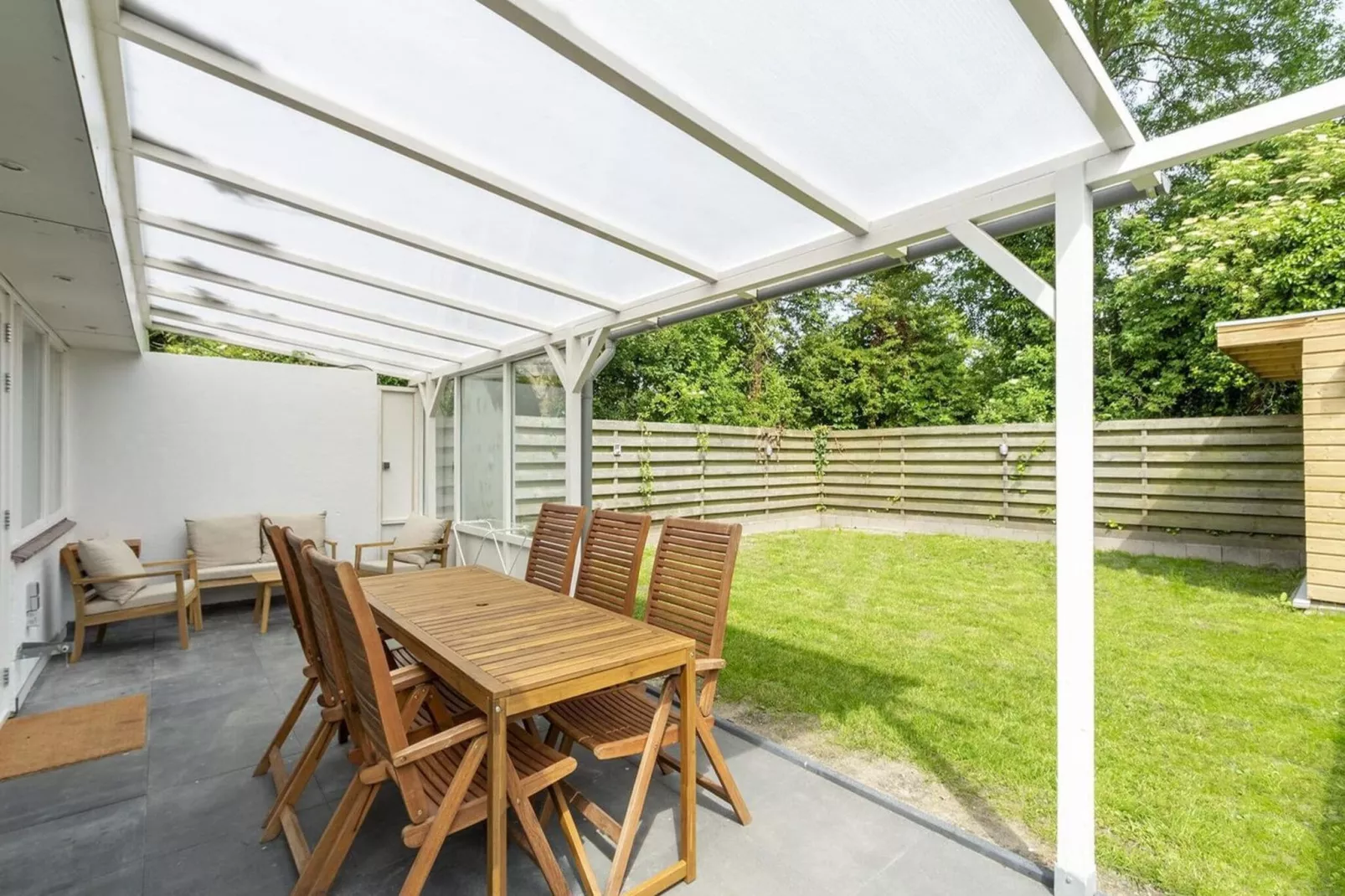 Wildrijk 76-Terrace balcony