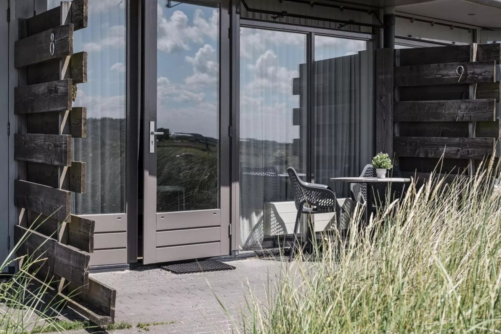 Duynsuites aan zee-Außenbereich Sommer