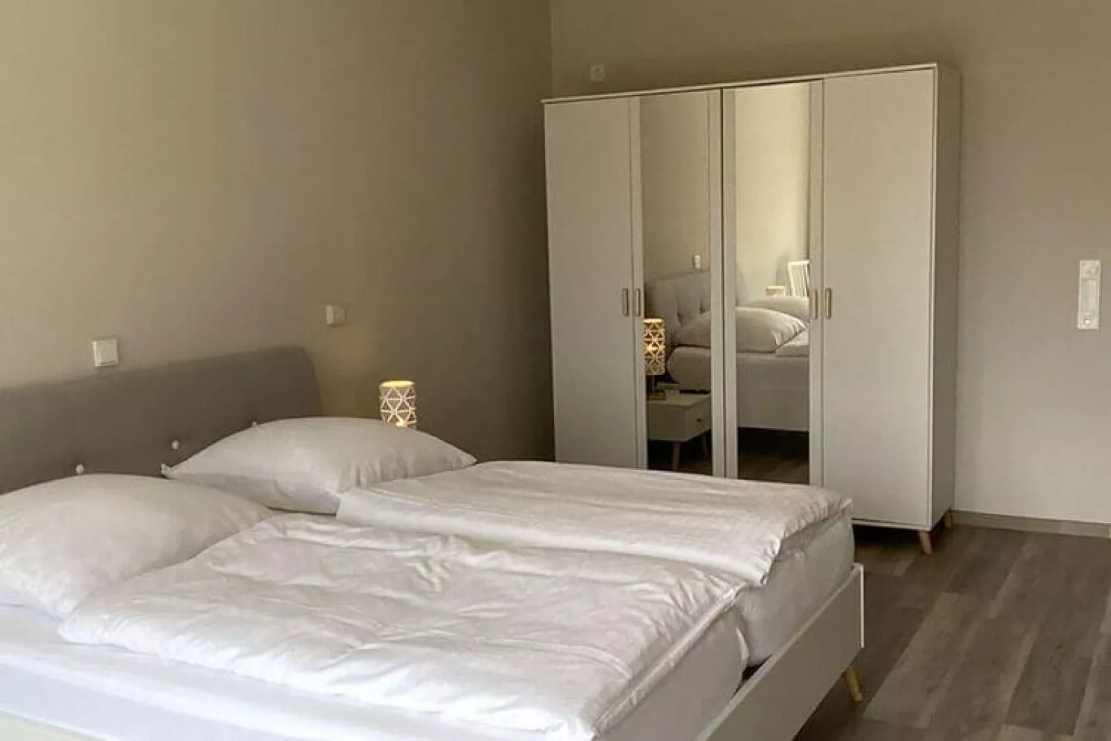 Inselresort Marco Polo-Bedroom
