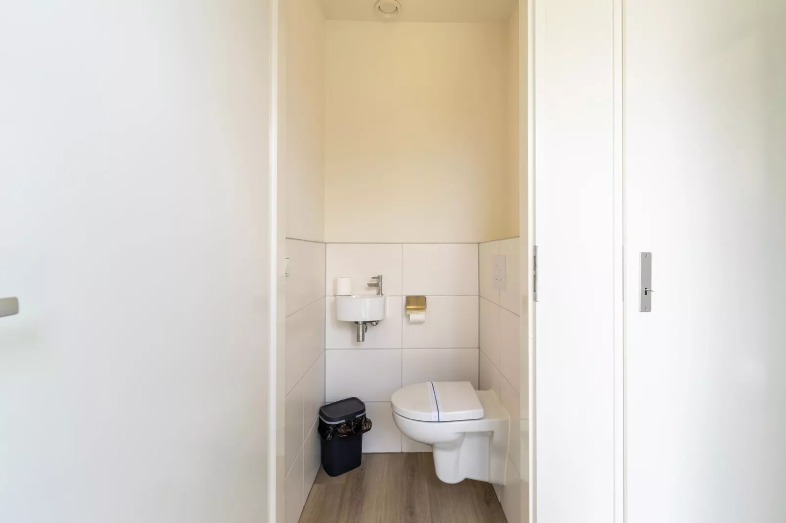 Strandloper 129-Bathroom