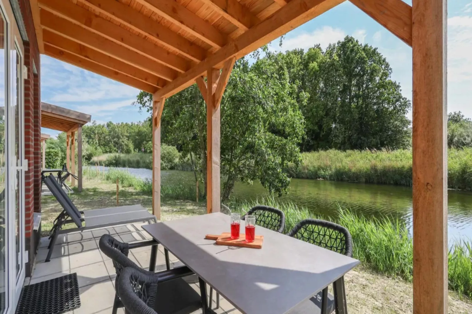 Kuifduiker 7A-Terrassenbalkon
