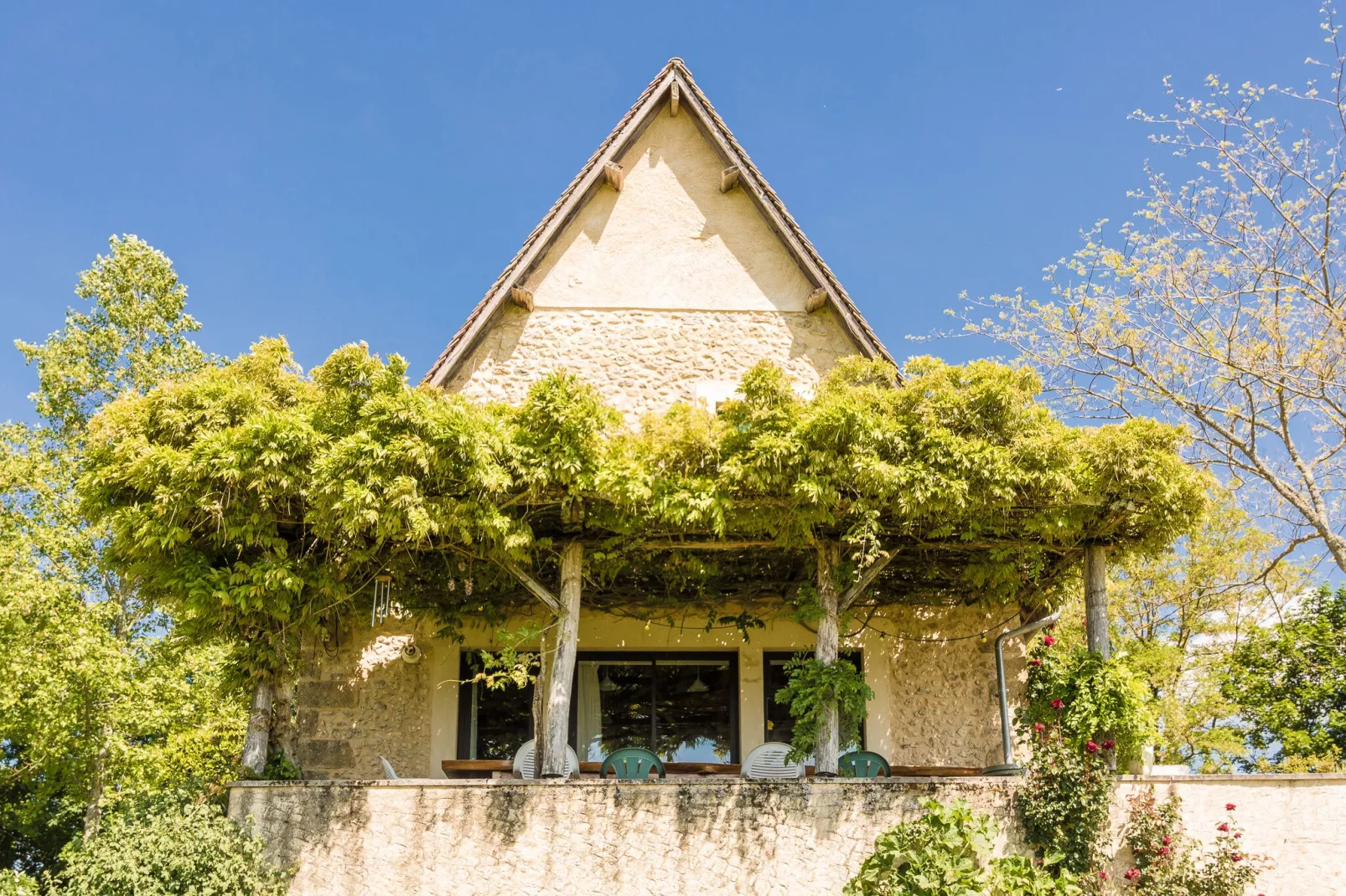 Le Tournant-Terrace balcony