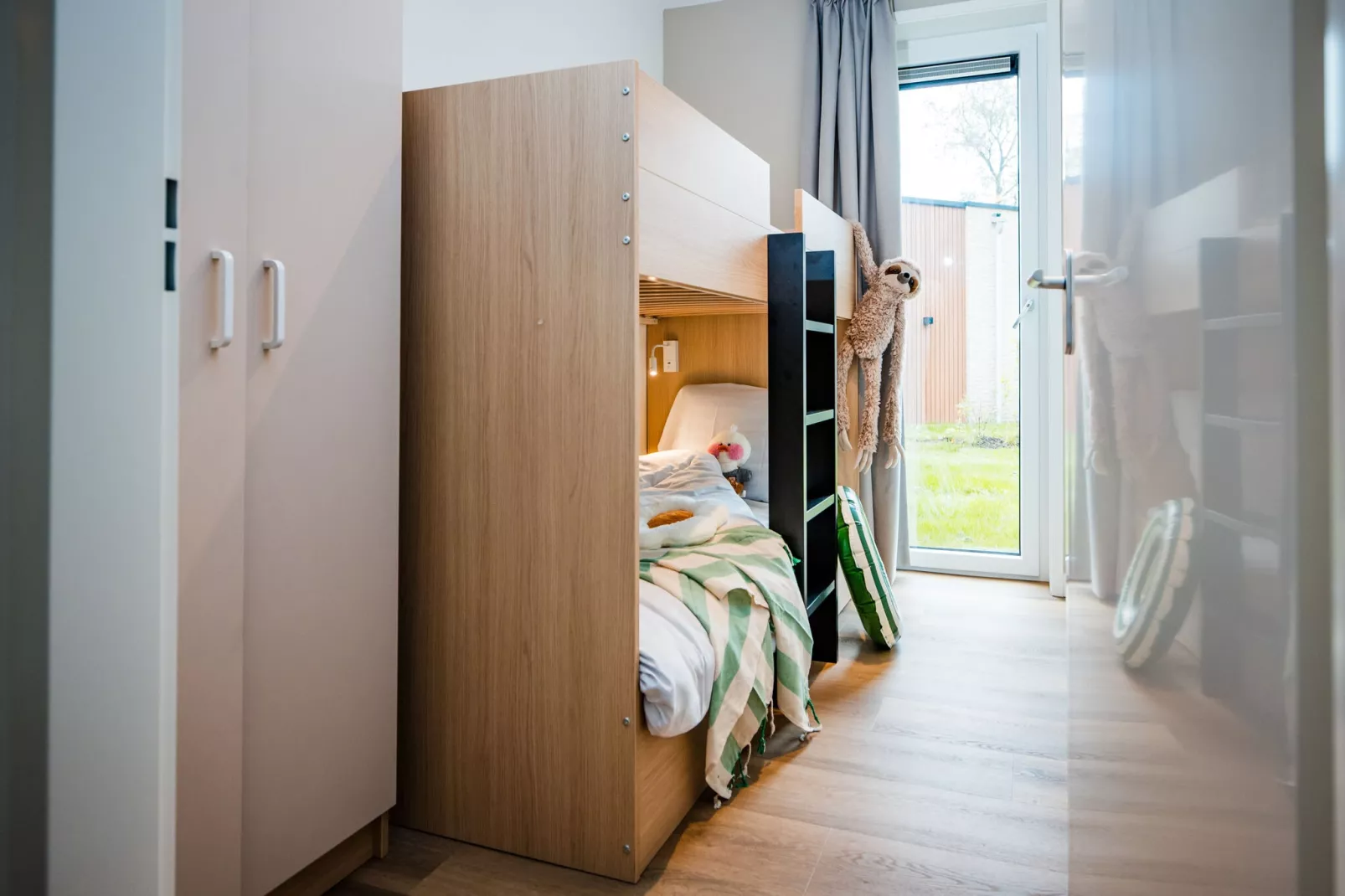 Dwergarend 17-21-Bedroom