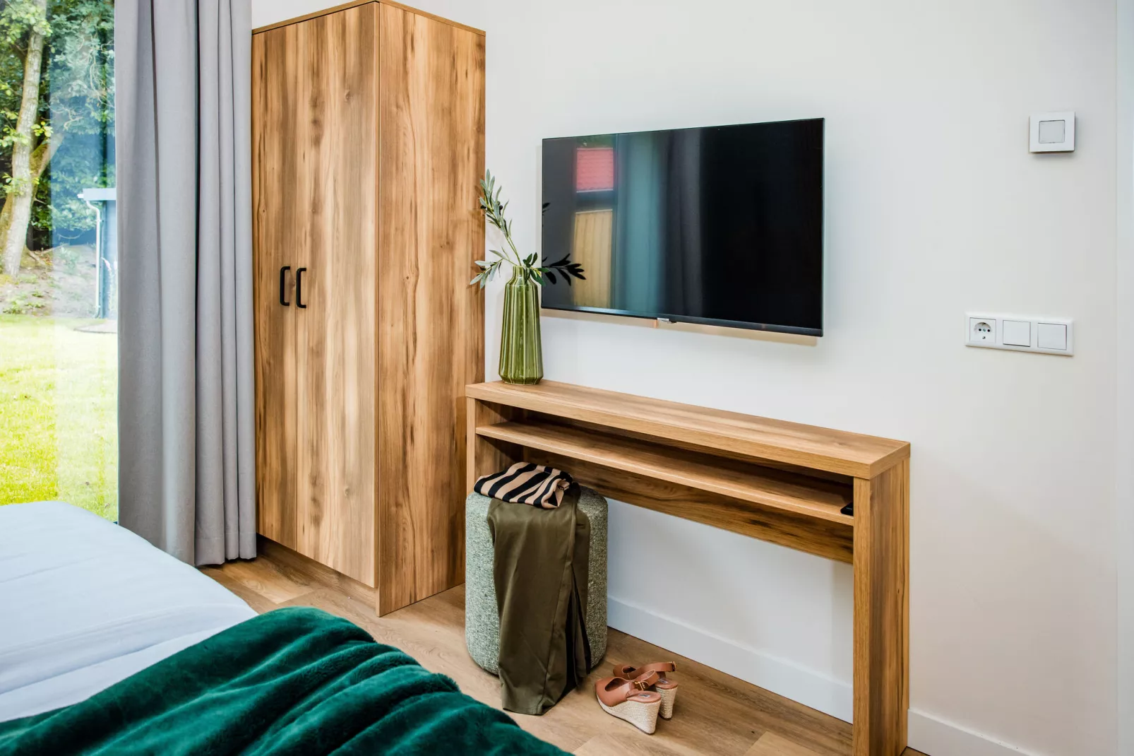 Dwergarend 17-22-Bedroom