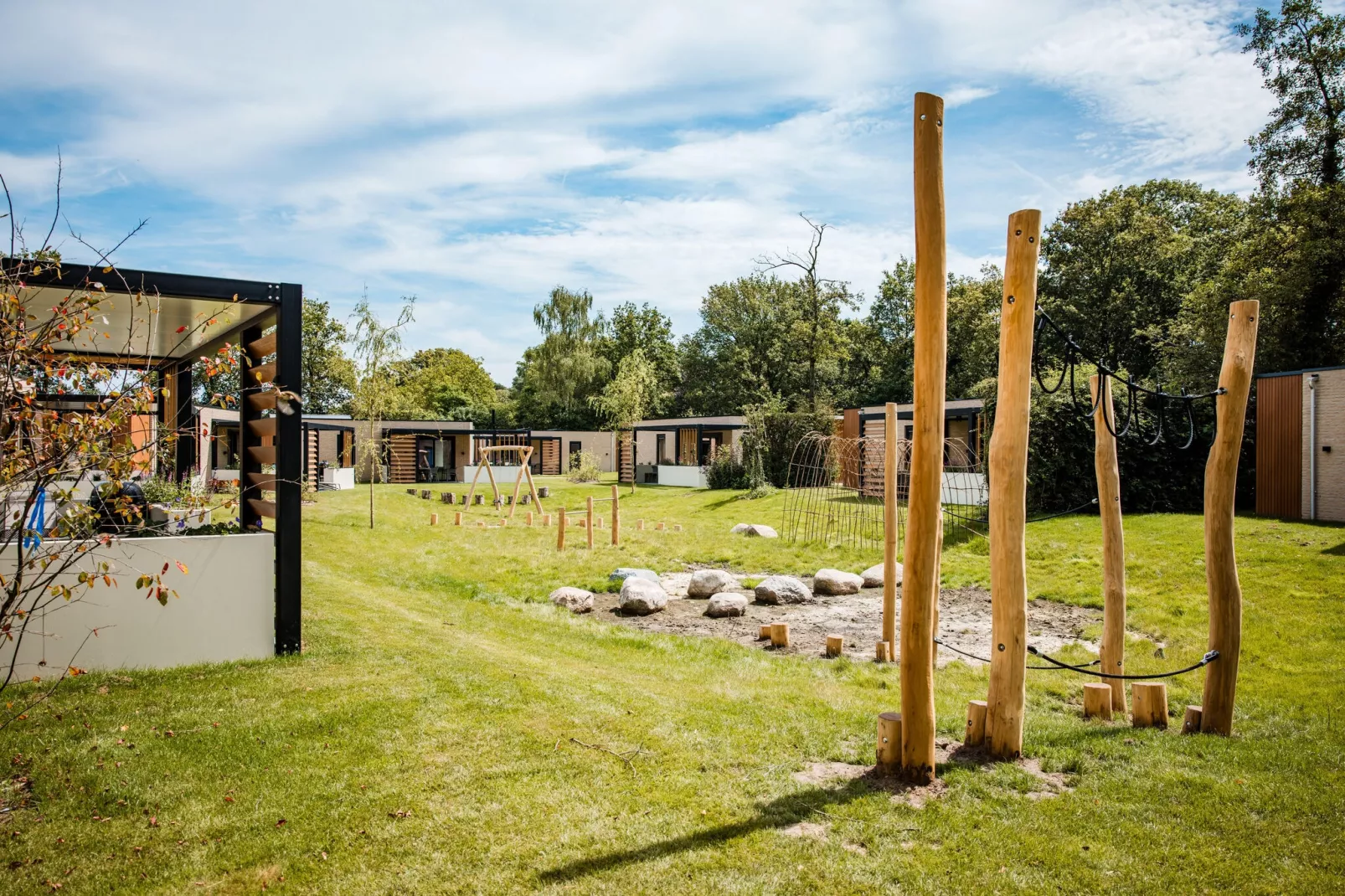 Dwergarend 17-35-Park facilities