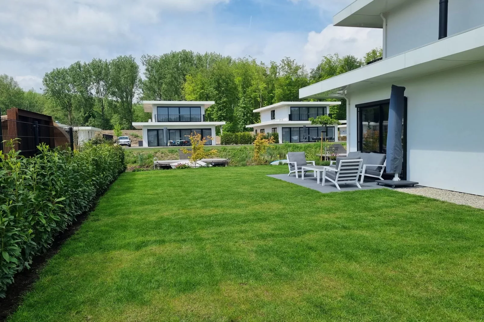 Watervilla Calore 575-Gardens summer