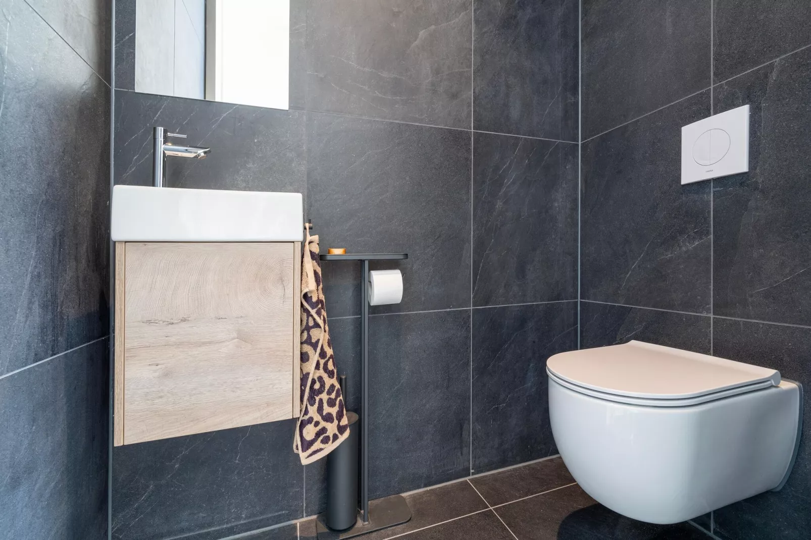 Watervilla Harderwold 577a-Bathroom