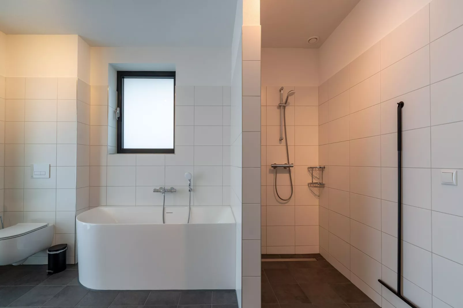 Harderwold Villa Bloem 358A-Bathroom