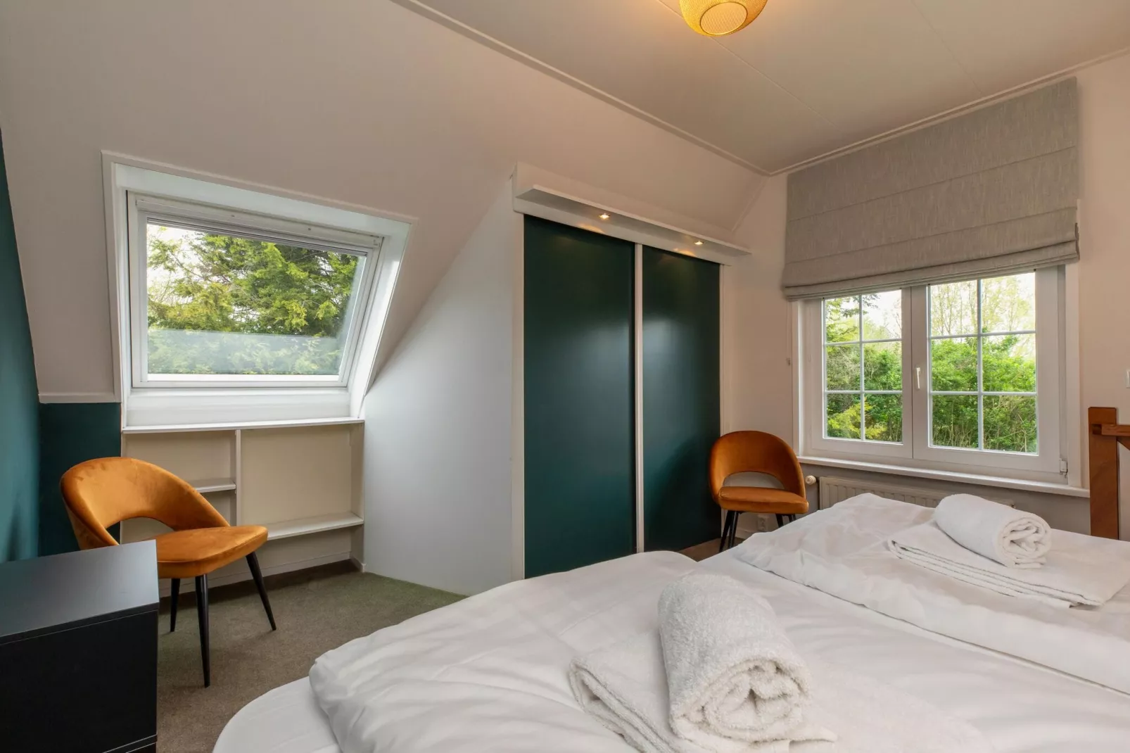 Vroondijk 2- Zeepeertje-Bedroom