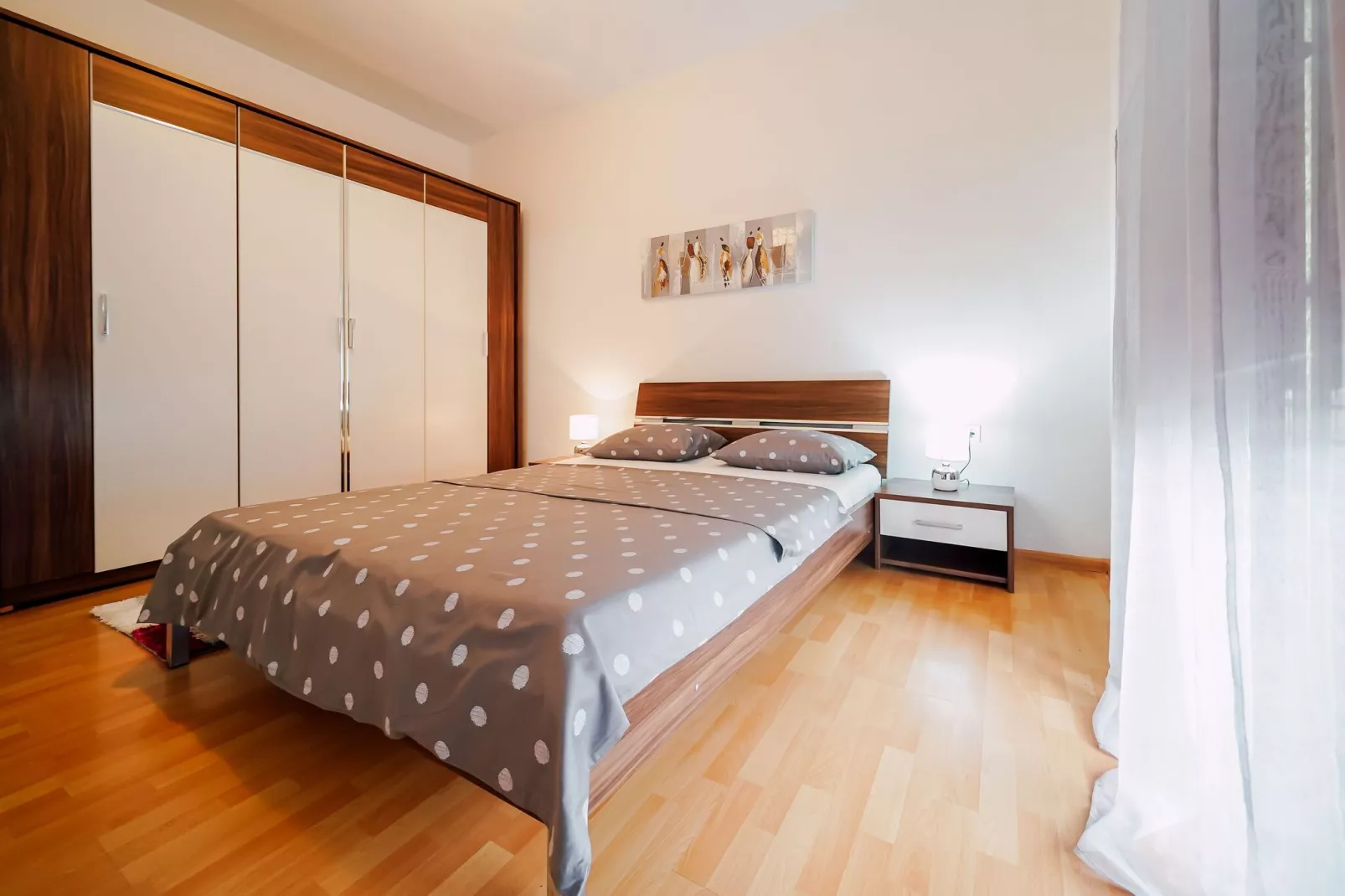 Meri-Bedroom