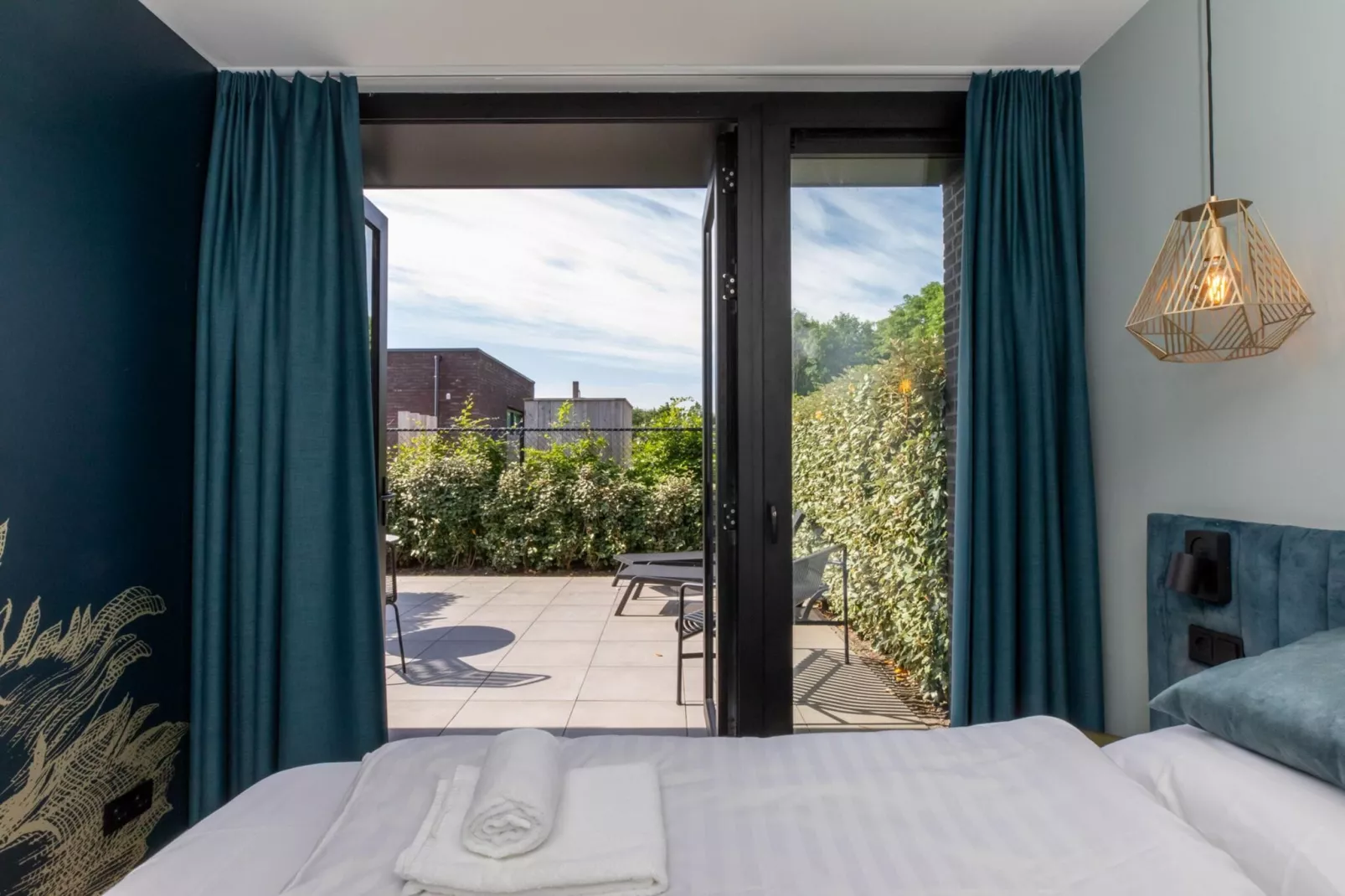 Vakantiewoning ZEEBRIES-Bedroom