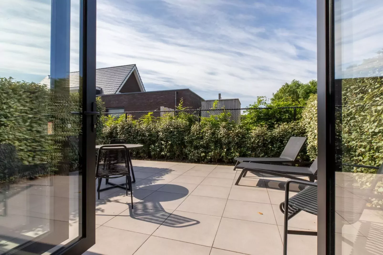 Vakantiewoning ZEEBRIES-Gardens summer