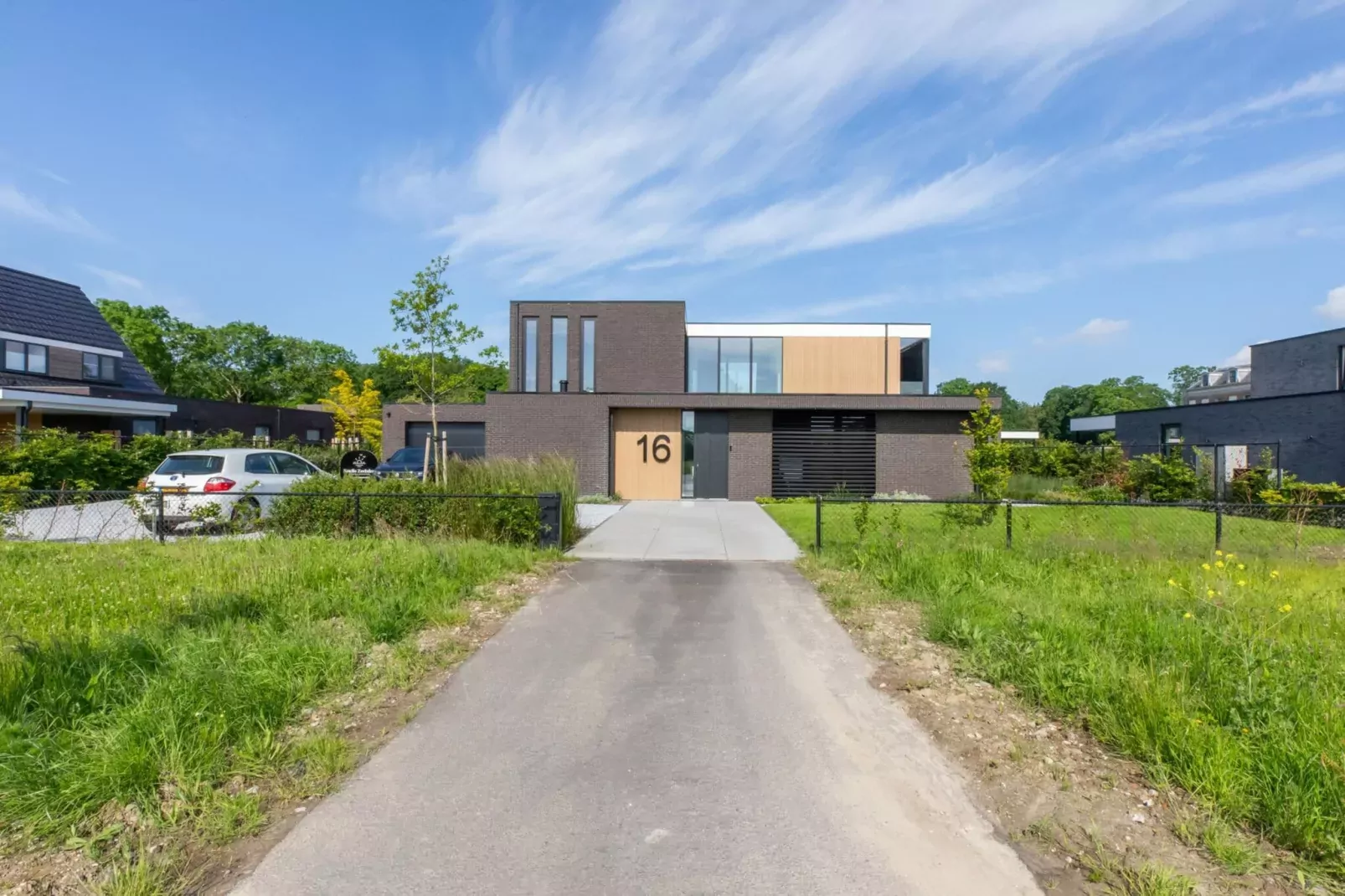 Studio BRIES-Exterior summer