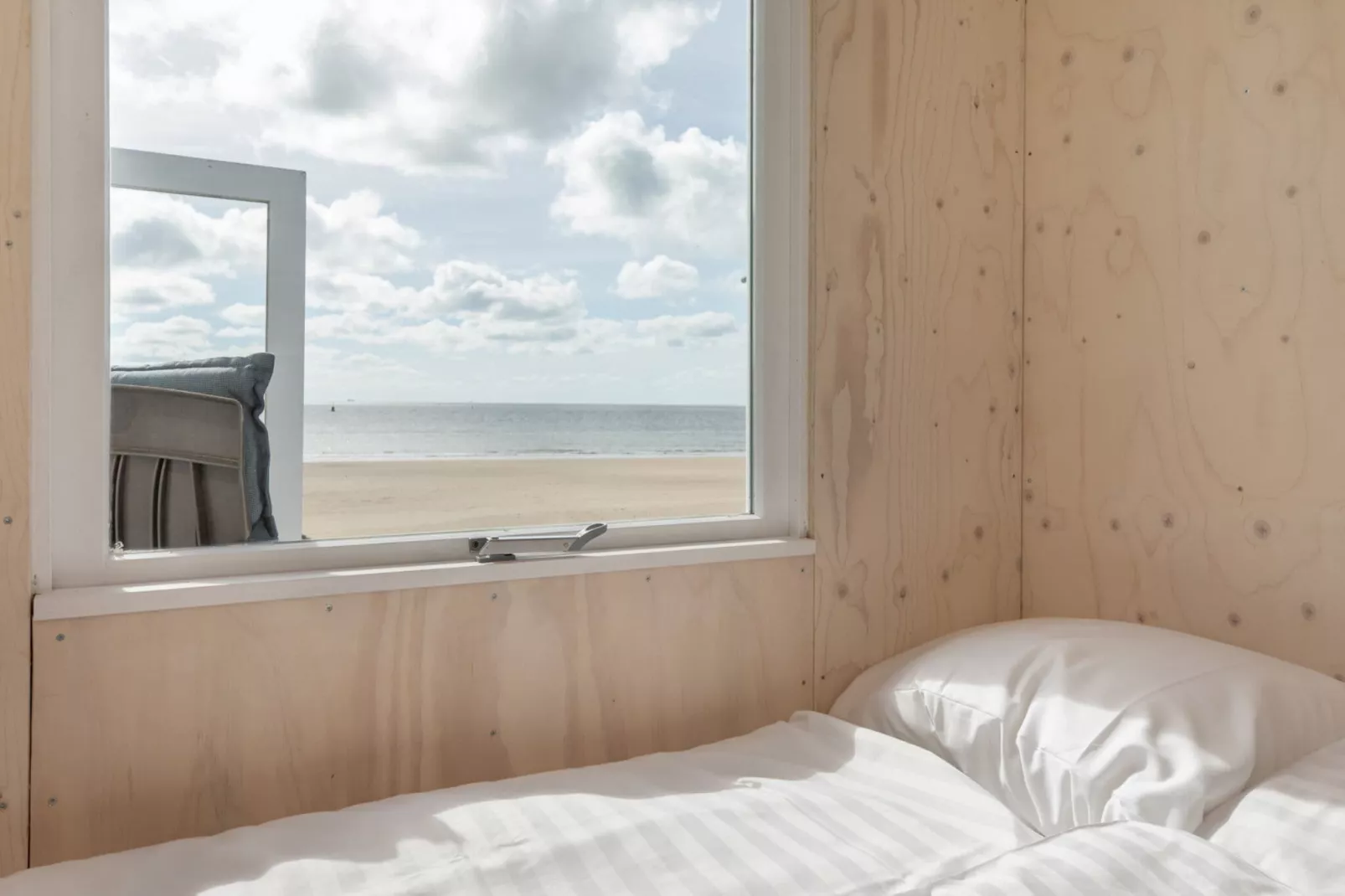 Strand Dishoek 345/346-Bedroom