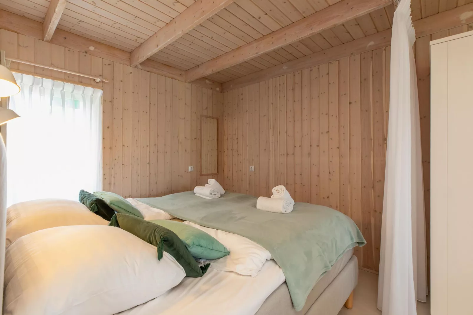 Molenweg 27a-Schlafzimmer