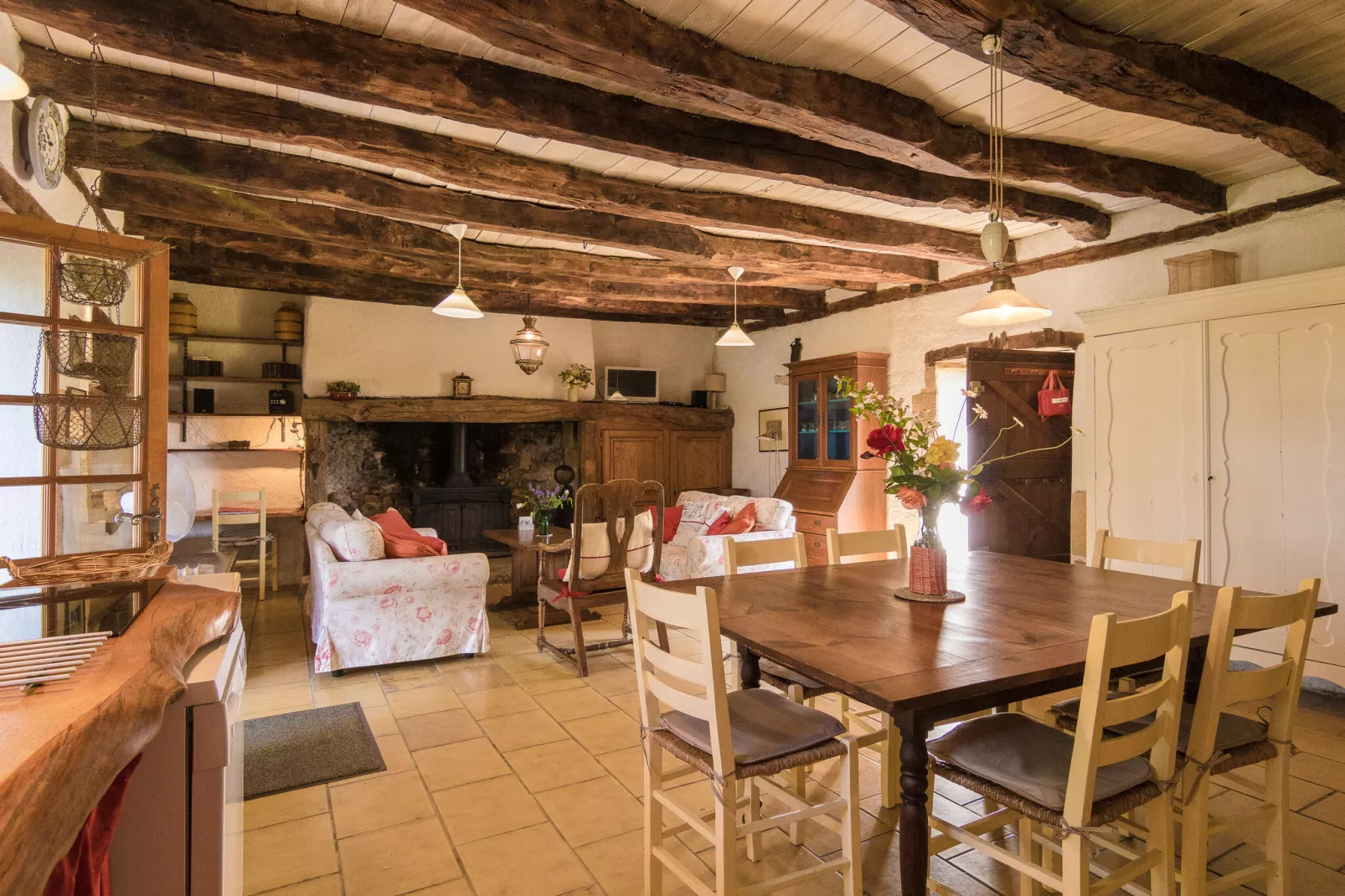 L'Hermite-Living room