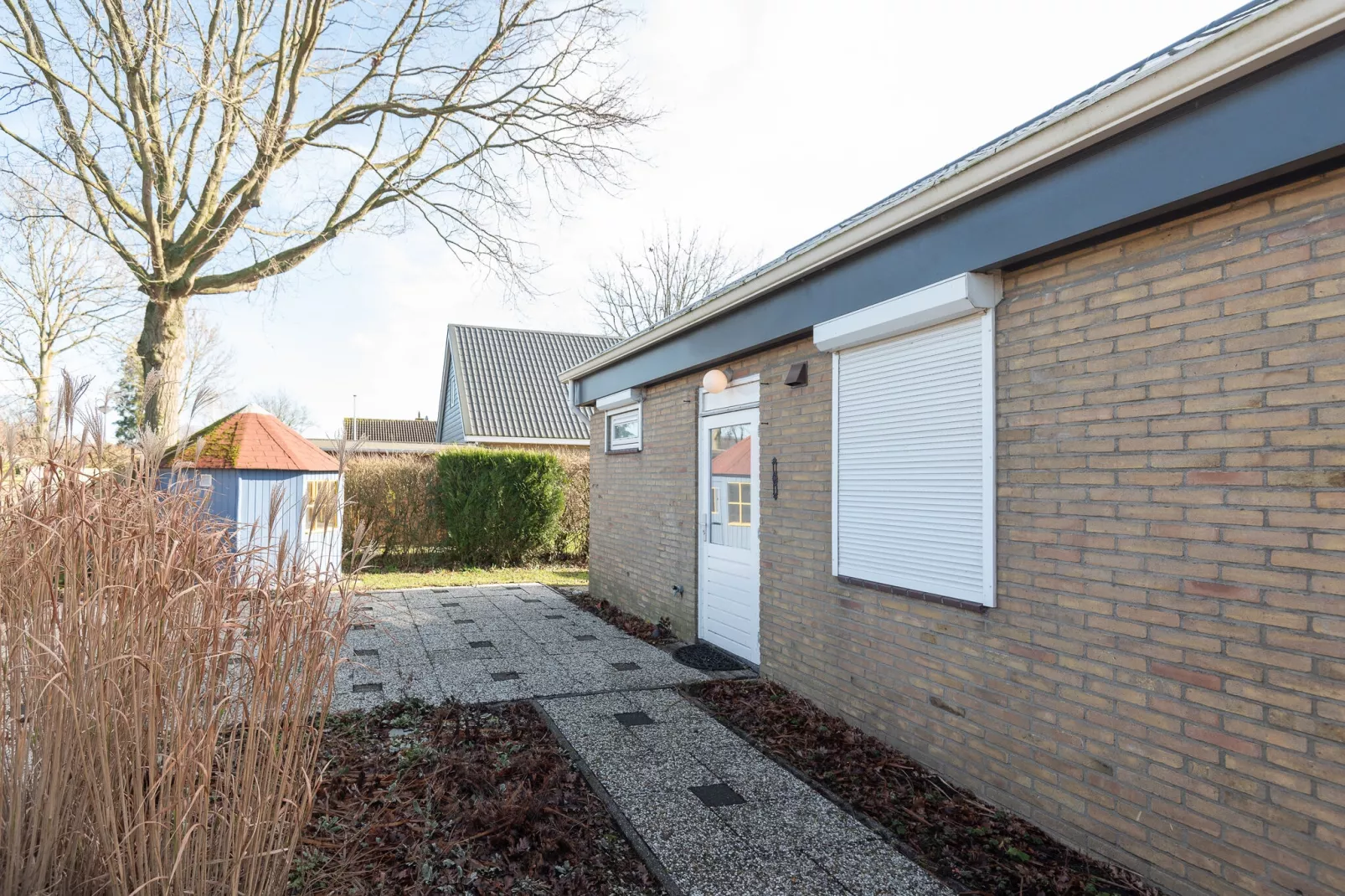 Morgensterwei 24 in Kortgene-Exterior summer