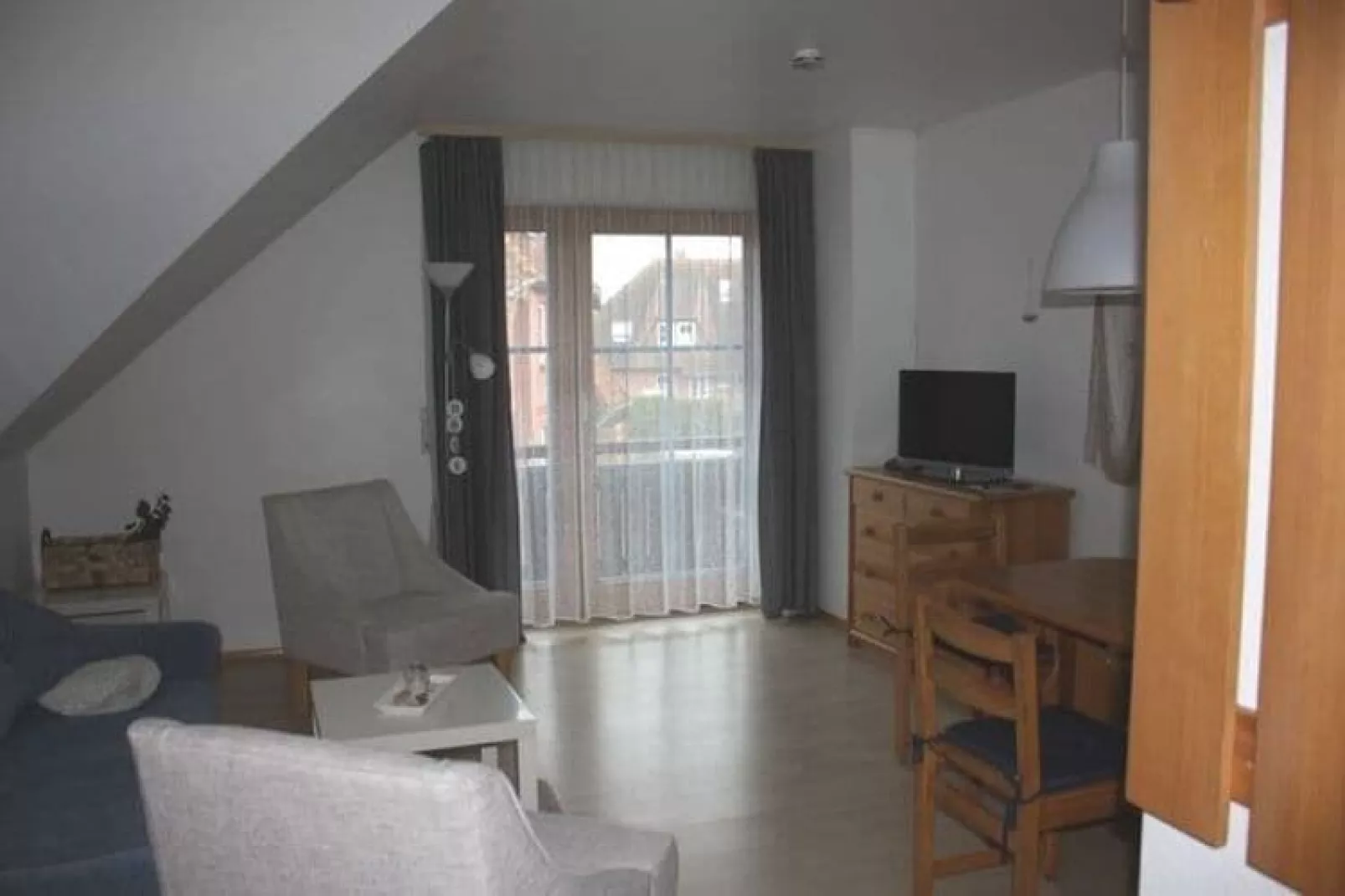 Kiebitzweg 12a Lichtblick DG-Living room