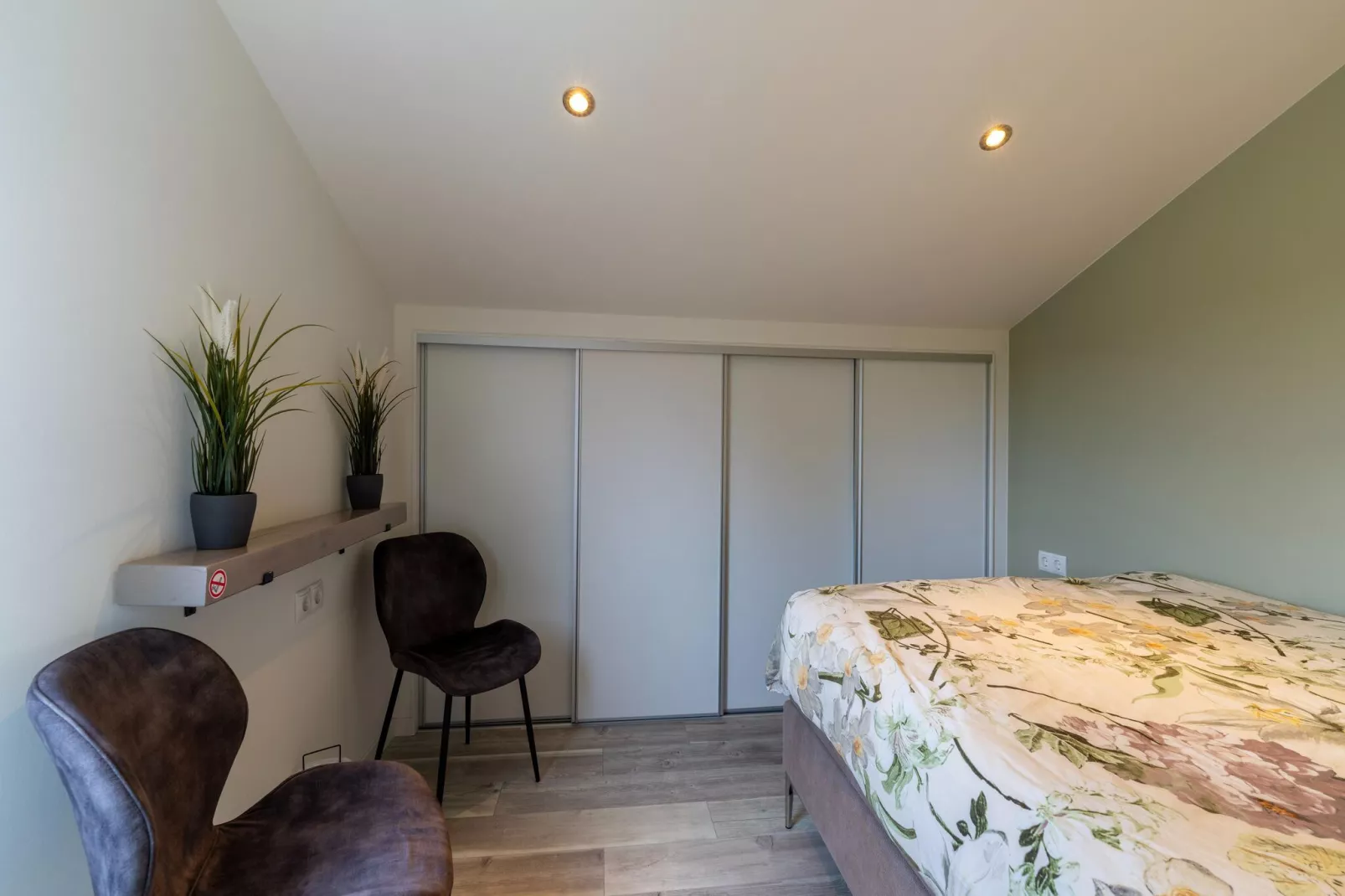 Erve Nijhuis-Bedroom