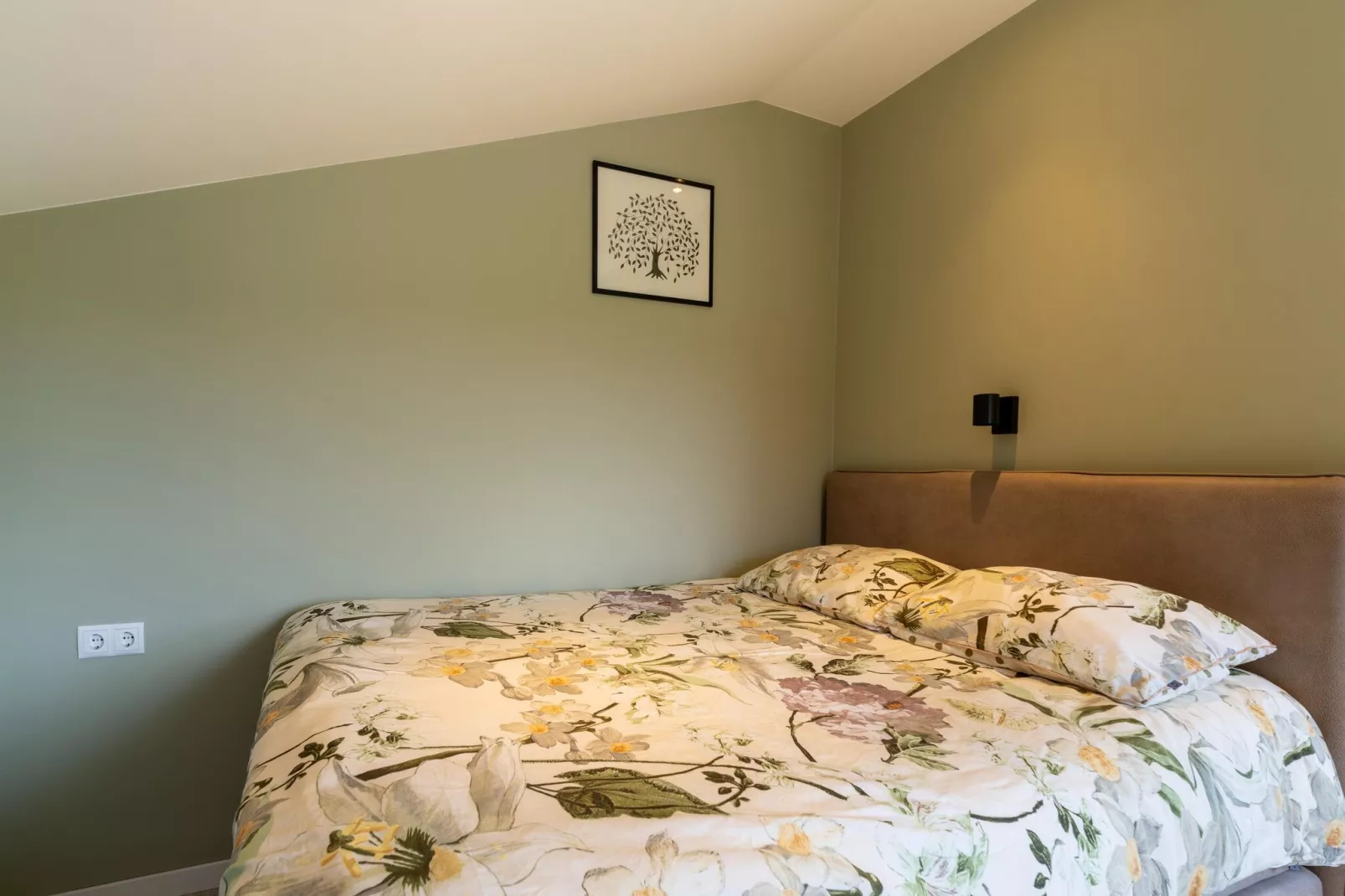 Erve Nijhuis-Bedroom