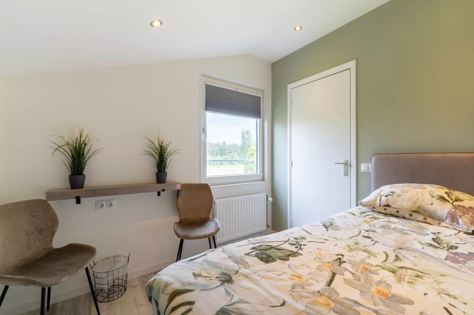 Erve Nijhuis-Bedroom