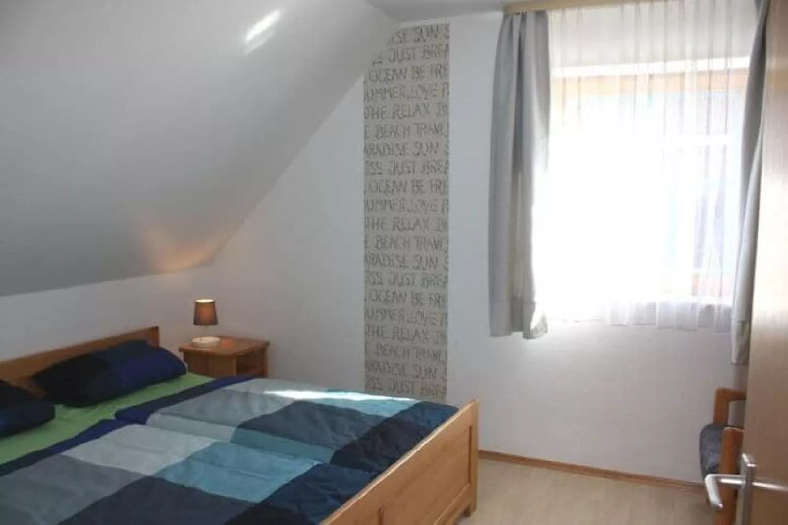 Kiebitzweg 12a Lichtblick DG-Bedroom
