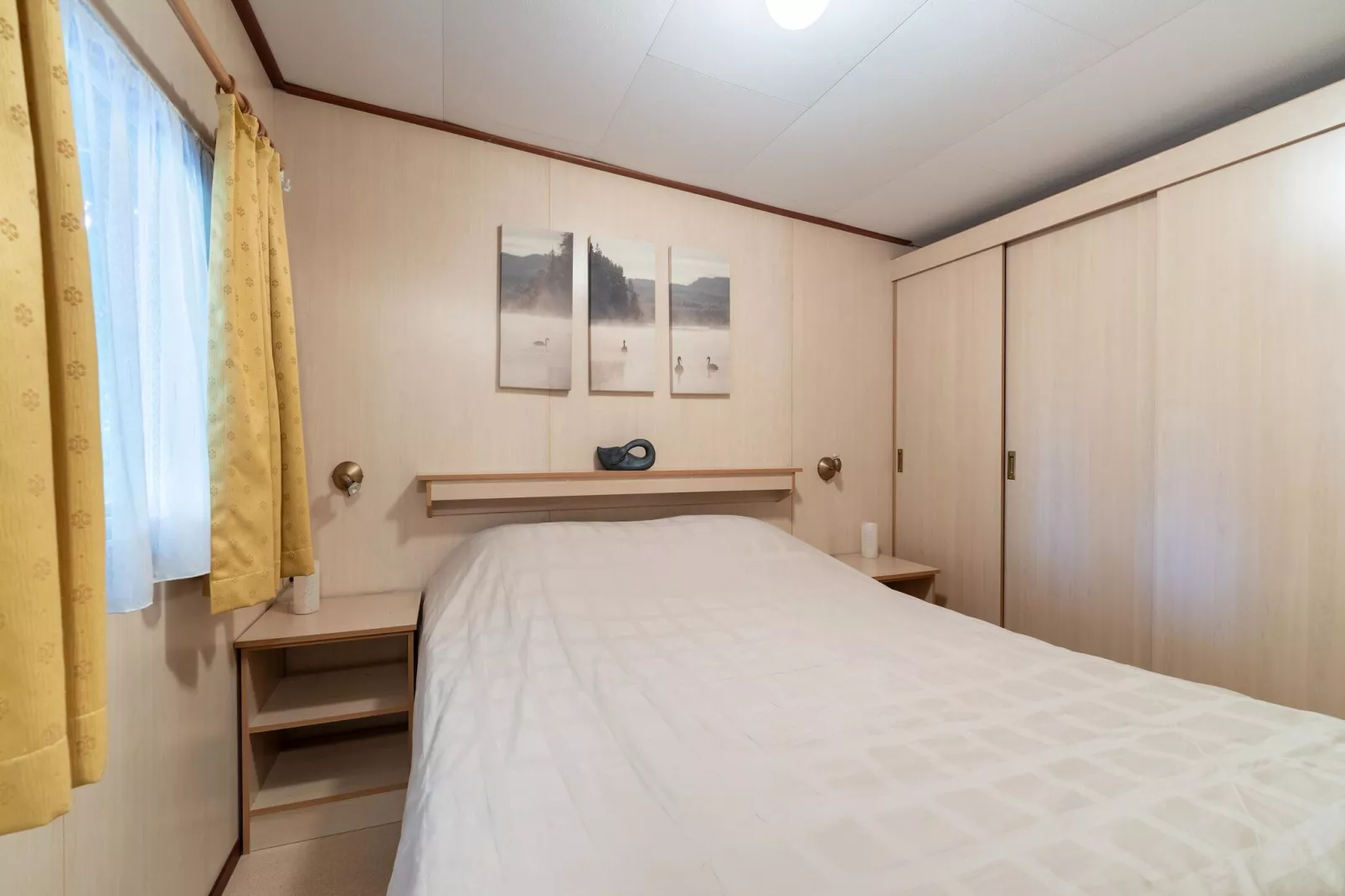 Huisje 37-Bedroom
