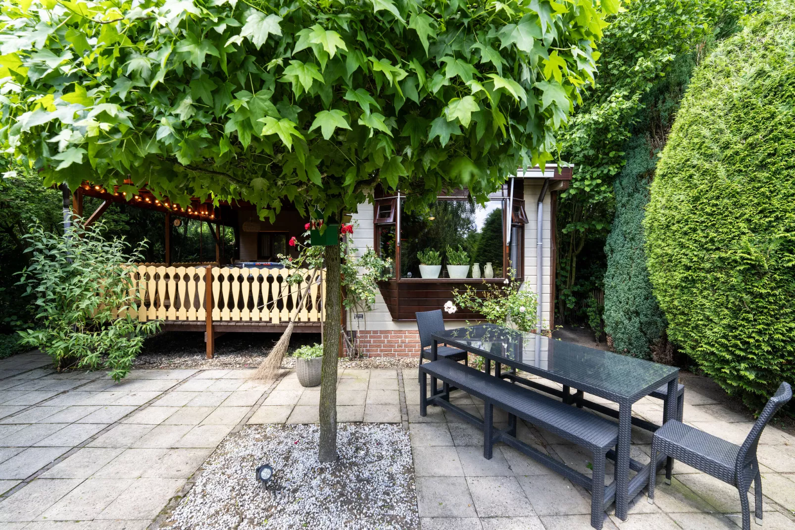 Huisje 37-Terrace balcony