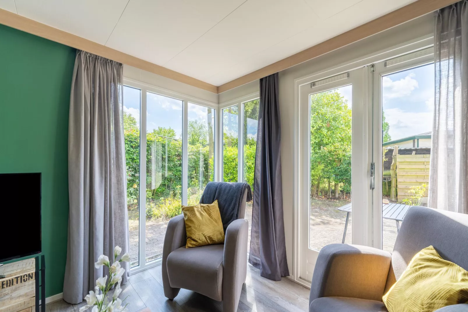 Huisje 60 Stegeren-Living room