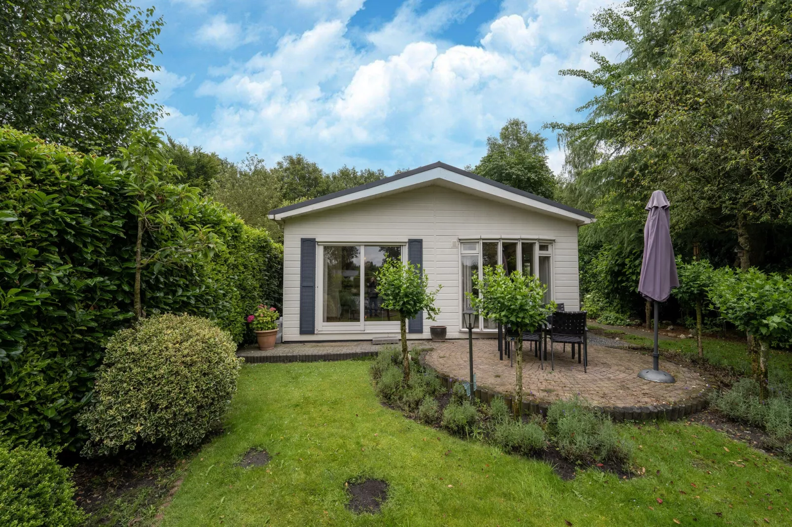 Buitenplaats Stoetenslagh-Exterior summer